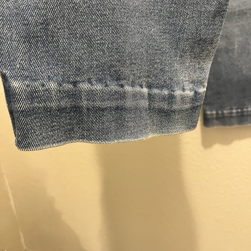 Calvin Klein VTG Women Straight Leg Jeans High Waist Straight Leg 22x26 Altered* - Picture 8 of 10
